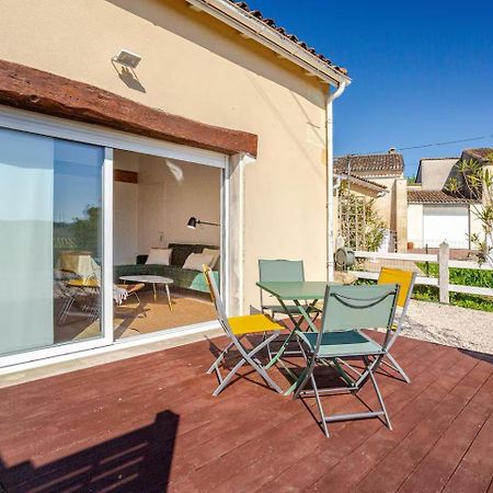 Guesthouse Les Maurins Saint-Sulpice-de-Faleyrens Esterno foto