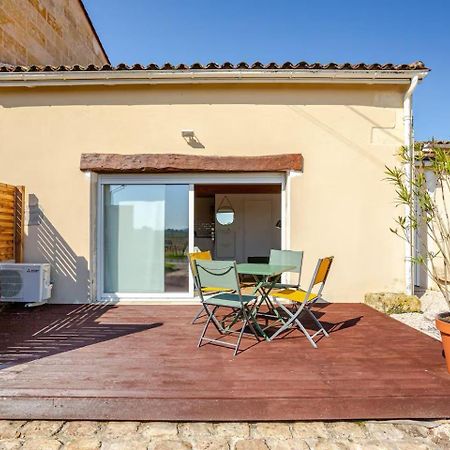 Guesthouse Les Maurins Saint-Sulpice-de-Faleyrens Esterno foto