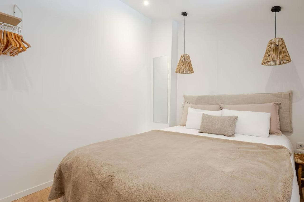 Guesthouse Les Maurins Saint-Sulpice-de-Faleyrens Esterno foto