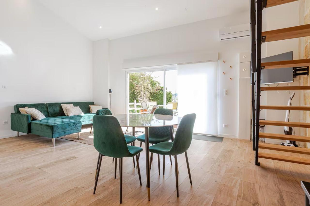 Guesthouse Les Maurins Saint-Sulpice-de-Faleyrens Esterno foto